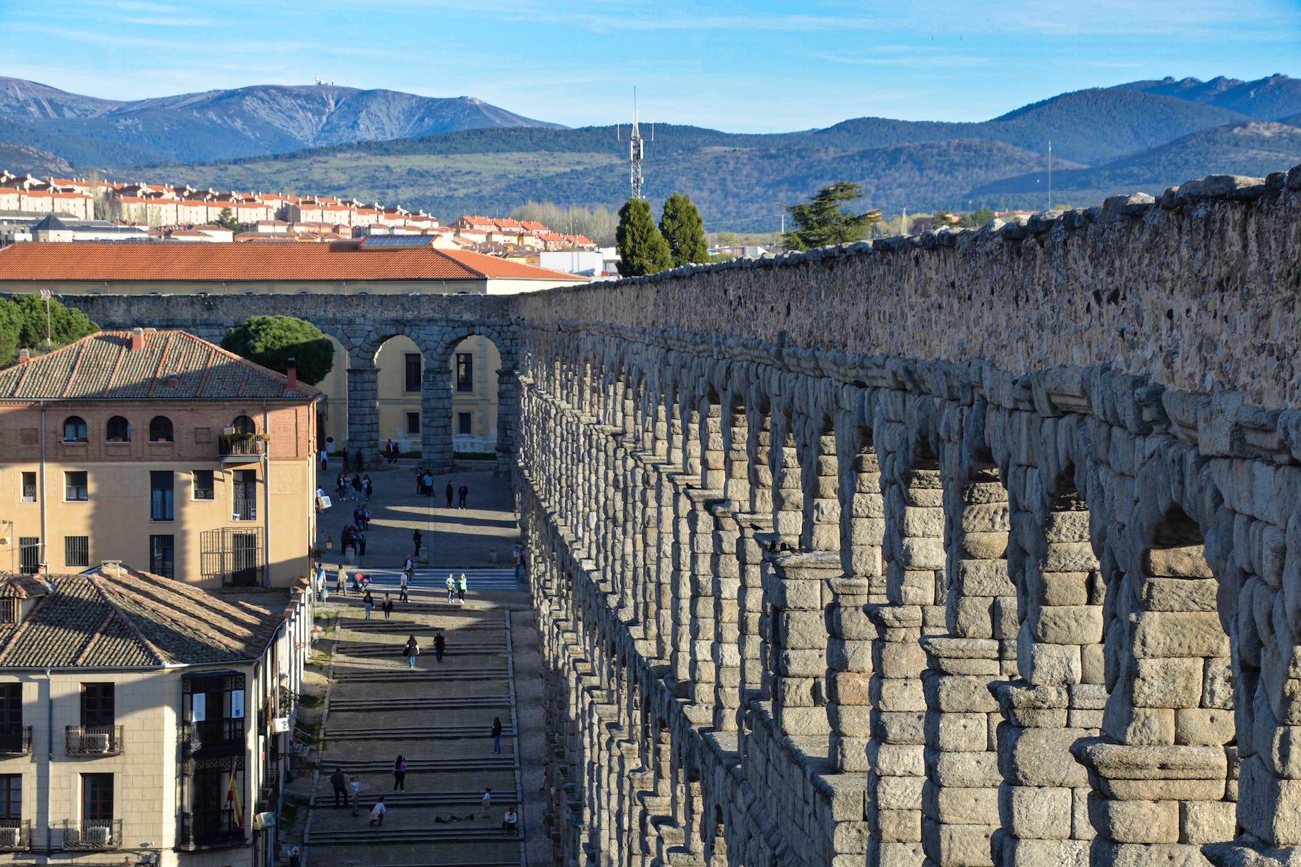 aqueduct in segovia